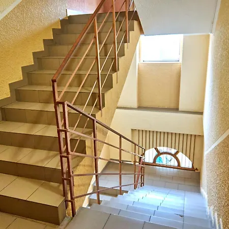 Elegant Lux In Square * Mukacheve