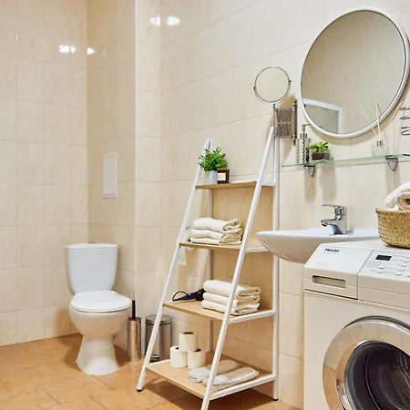 Appartamento Elegant Lux In Square