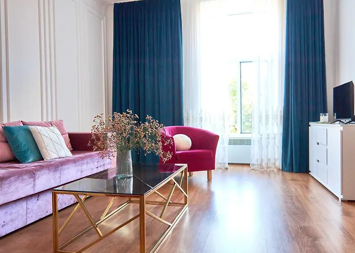 Apartment Elegant Lux In Square Mukatschewo